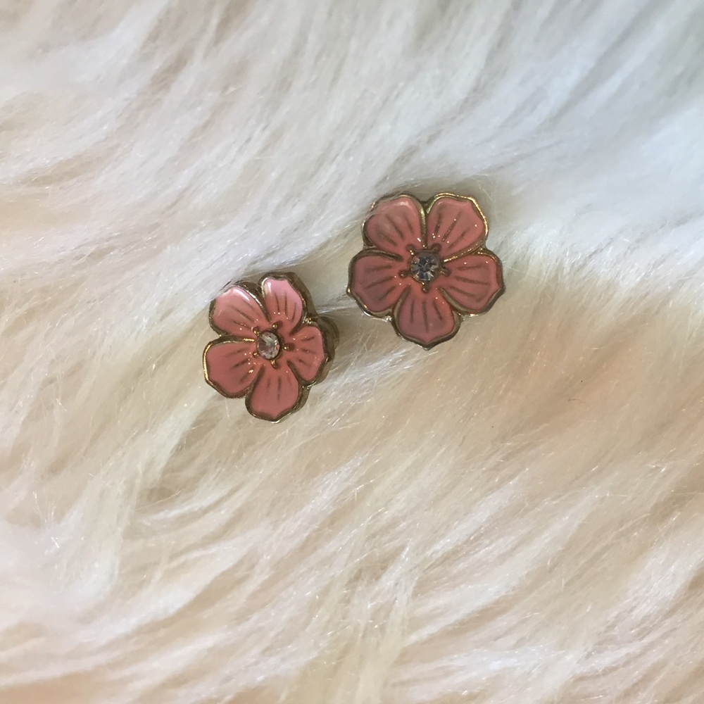 Flower Studs